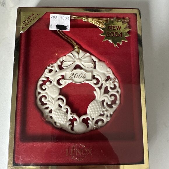 Lenox 2004 Williamsburg Wreath Christmas Ornament New In Original Packaging - Picture 1 of 9